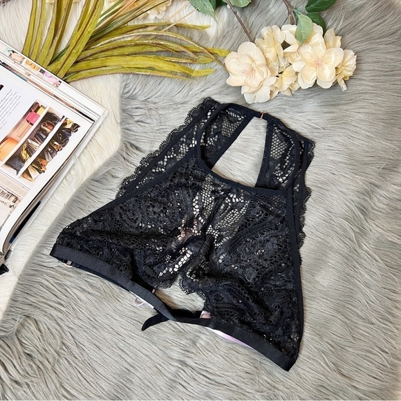 Savage X Fenty Other - NEW Savage X Fenty Black Lace Women’s Bralette Sz S